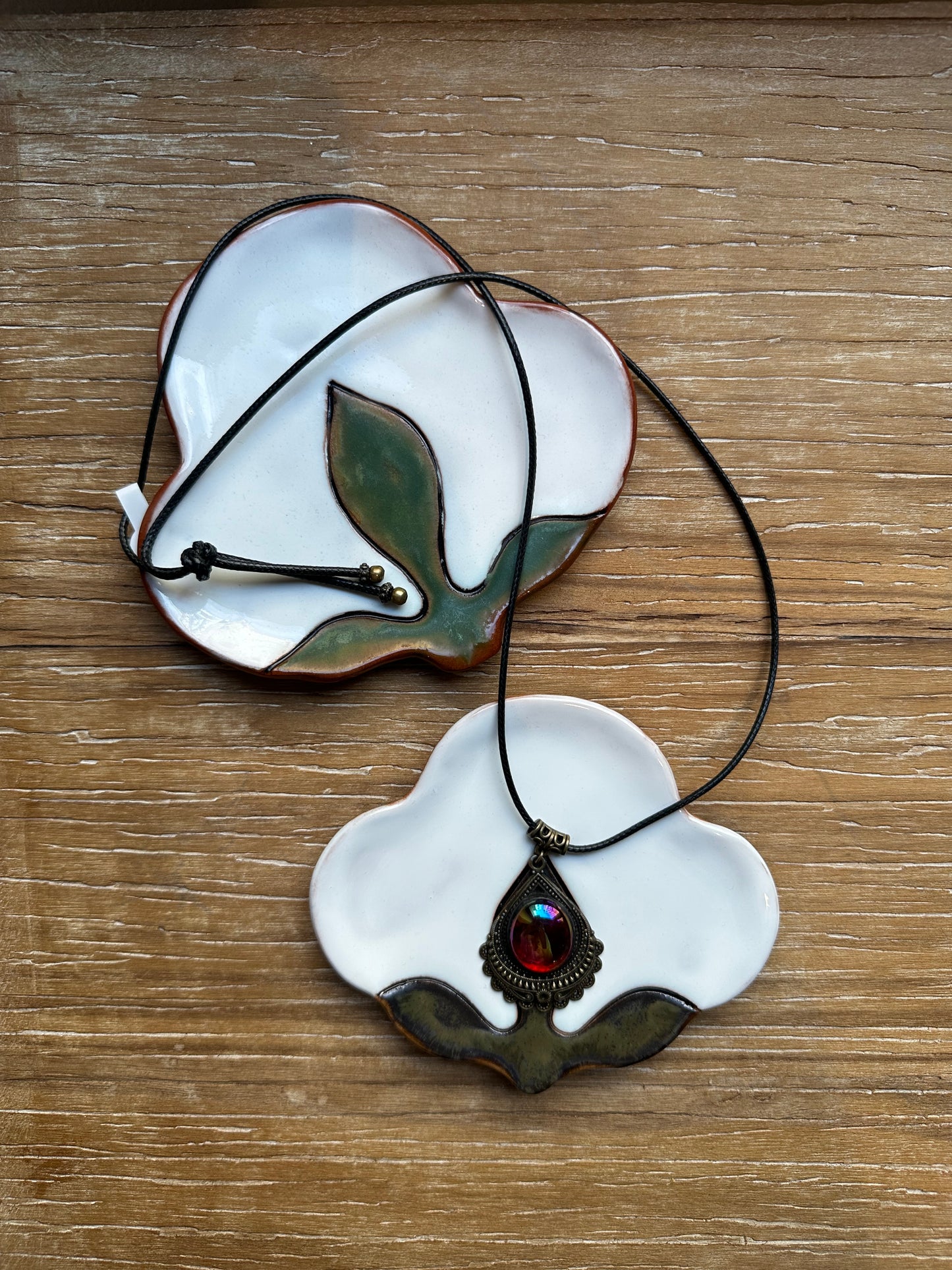 Pendant necklace