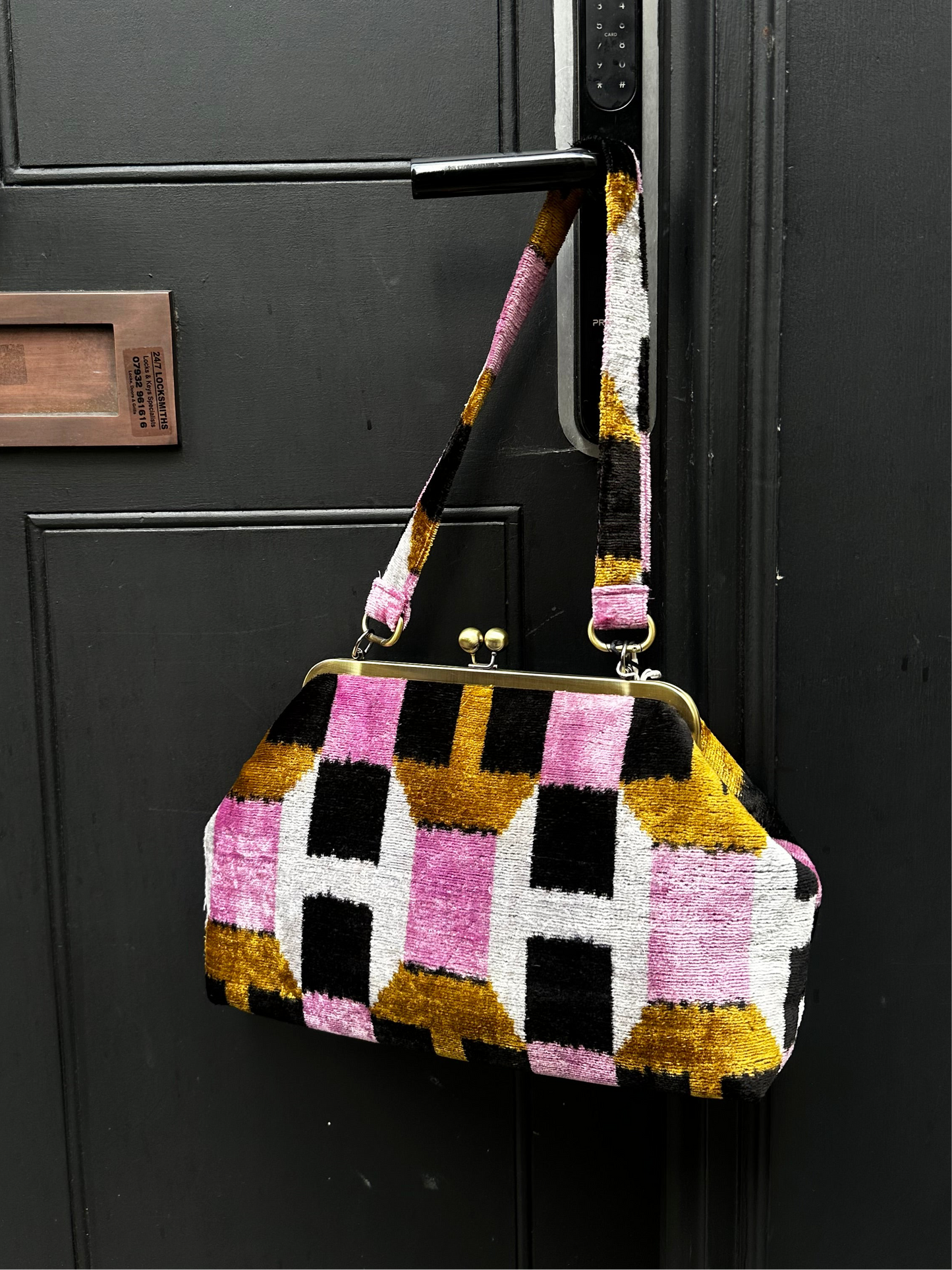 Art & Artisans - Shoulder bag